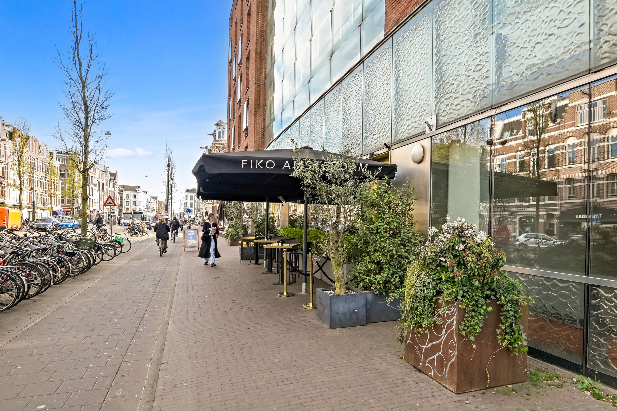 Photo 36 of Eerste Helmersstraat 69-1