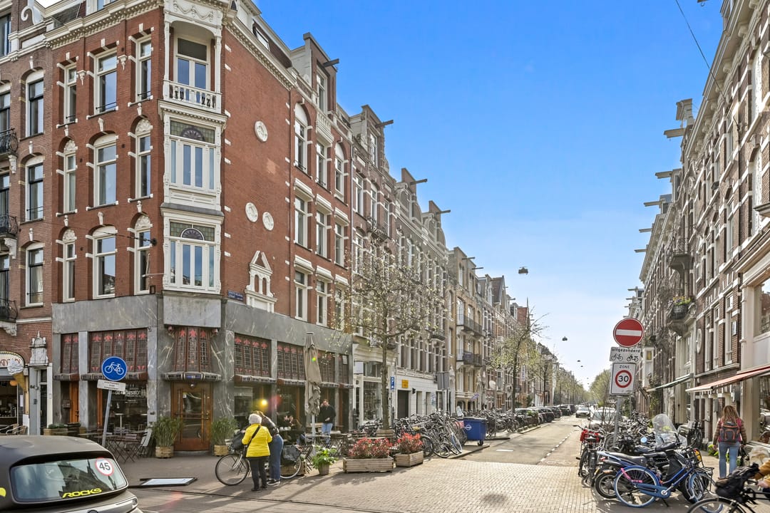 Photo 37 of Eerste Helmersstraat 69-1