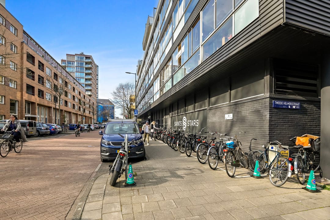 Photo 38 of Eerste Helmersstraat 69-1