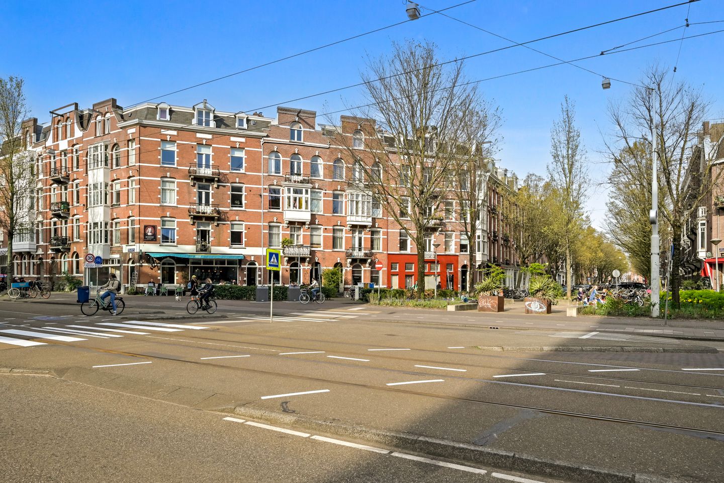 Photo 40 of Eerste Helmersstraat 69-1