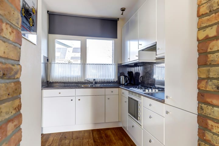 Foto 14 van Alpherwetering 43