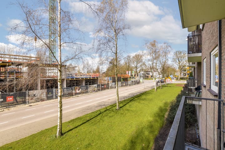 Photo 14 of Mr. G. Groen van Prinstererlaan 123