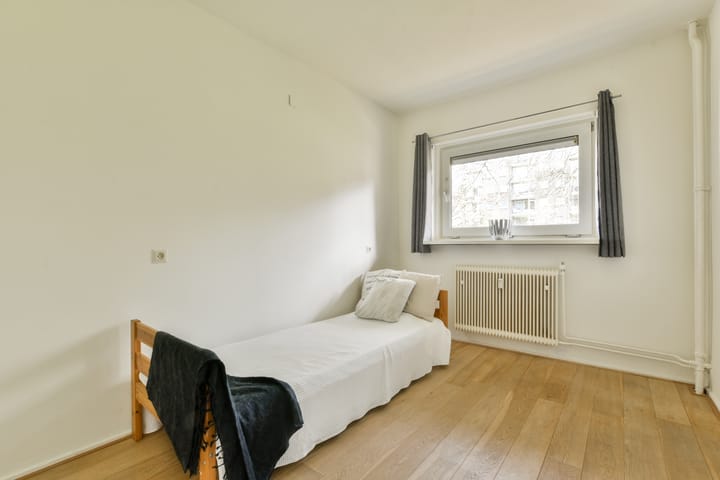 Photo 21 of Mr. G. Groen van Prinstererlaan 123