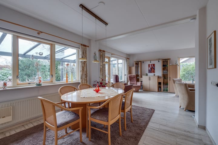 Photo 8 of Vogelwikke 19