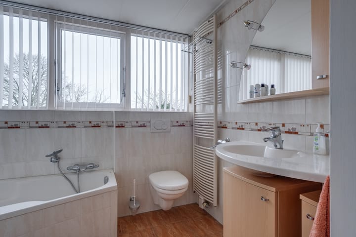 Photo 16 of Vogelwikke 19