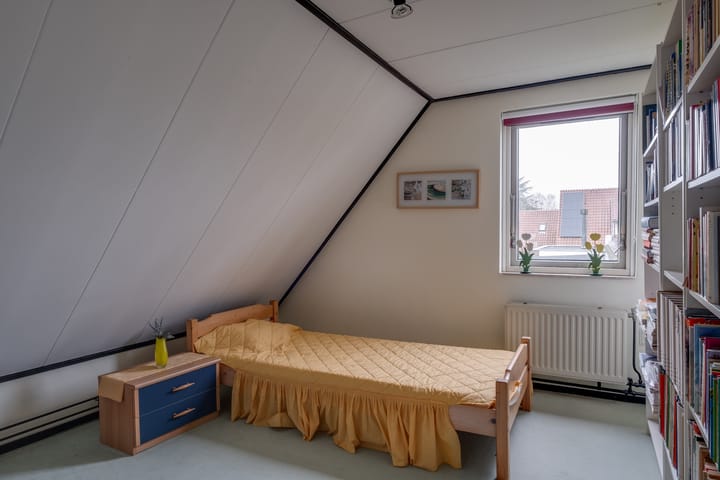 Photo 19 of Vogelwikke 19