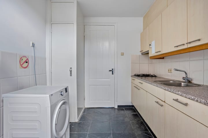 Foto 12 van Arnoldus Asselbergsstraat 23