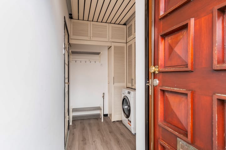 Foto 10 van F.C. Dondersstraat 43