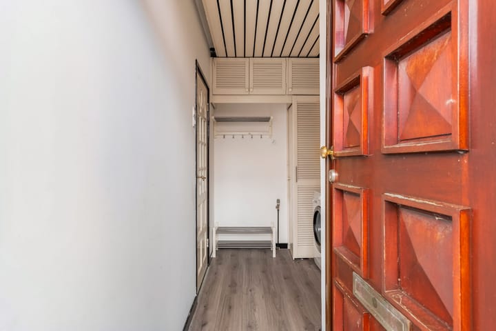 Foto 9 van F.C. Dondersstraat 43