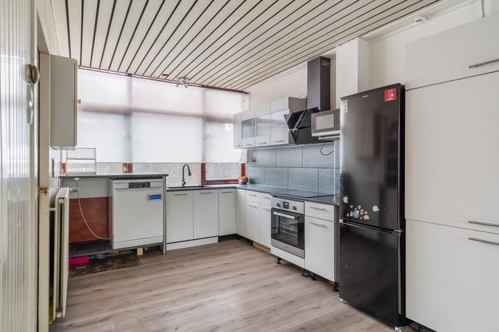 Foto 14 van F.C. Dondersstraat 43