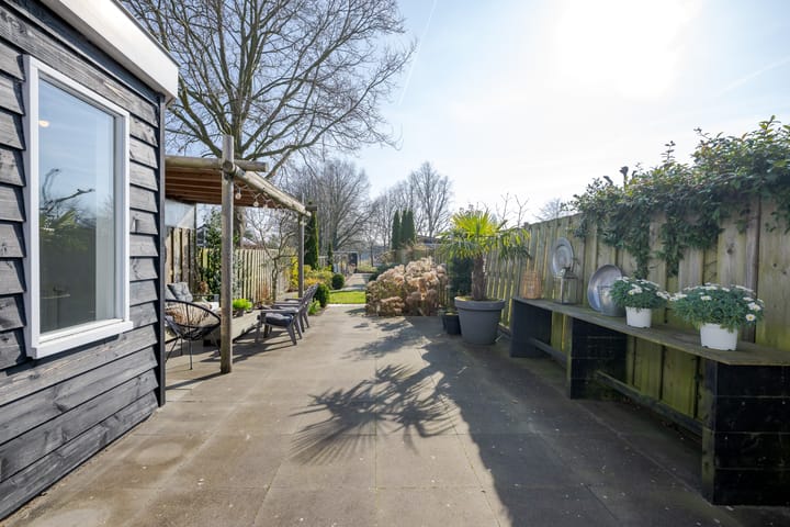 Foto 35 van Dorpsstraat 43