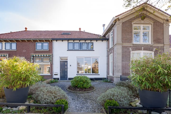 Foto 1 van Dorpsstraat 43