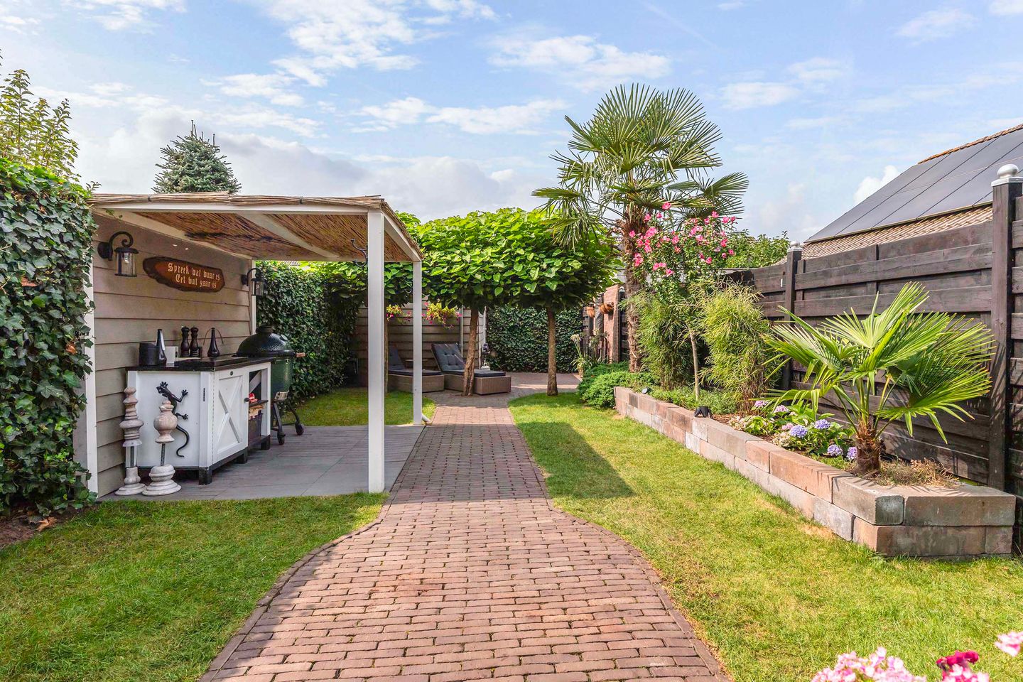 Photo 29 of Van Schaffelaarweg 34