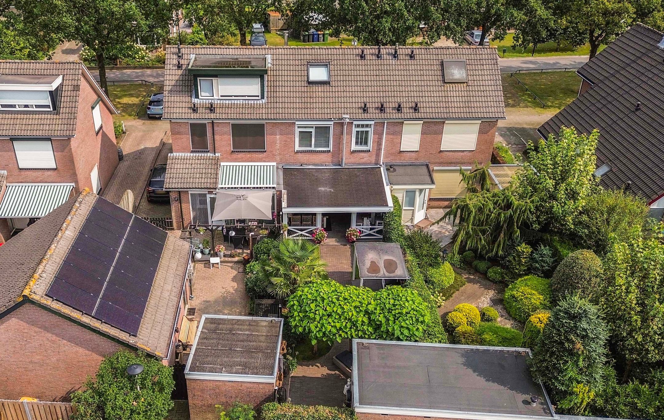 Photo 36 of Van Schaffelaarweg 34