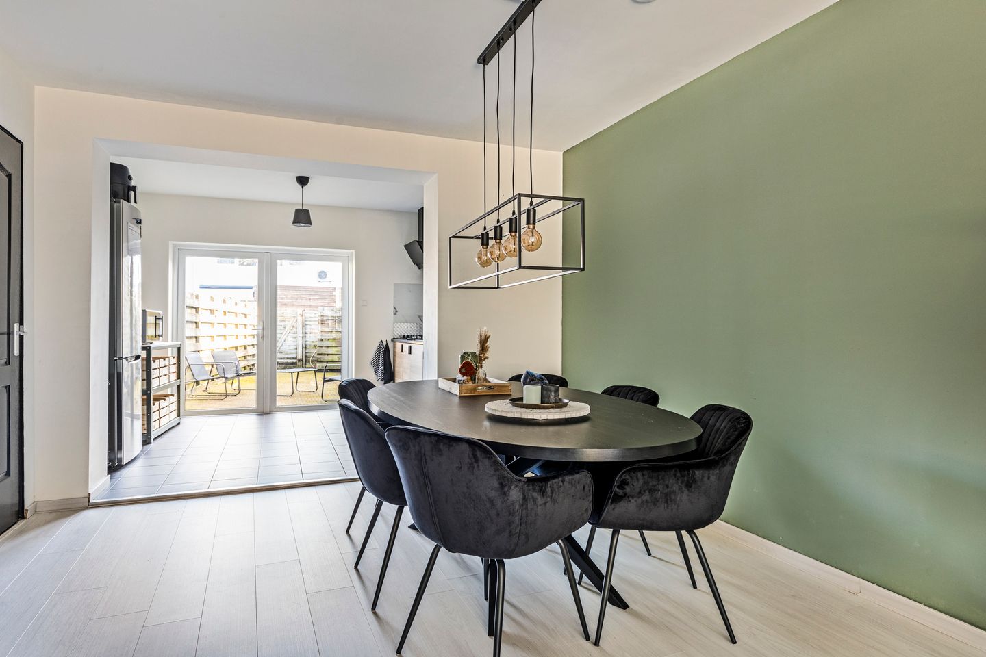 Foto 10 van Abeelstraat 39