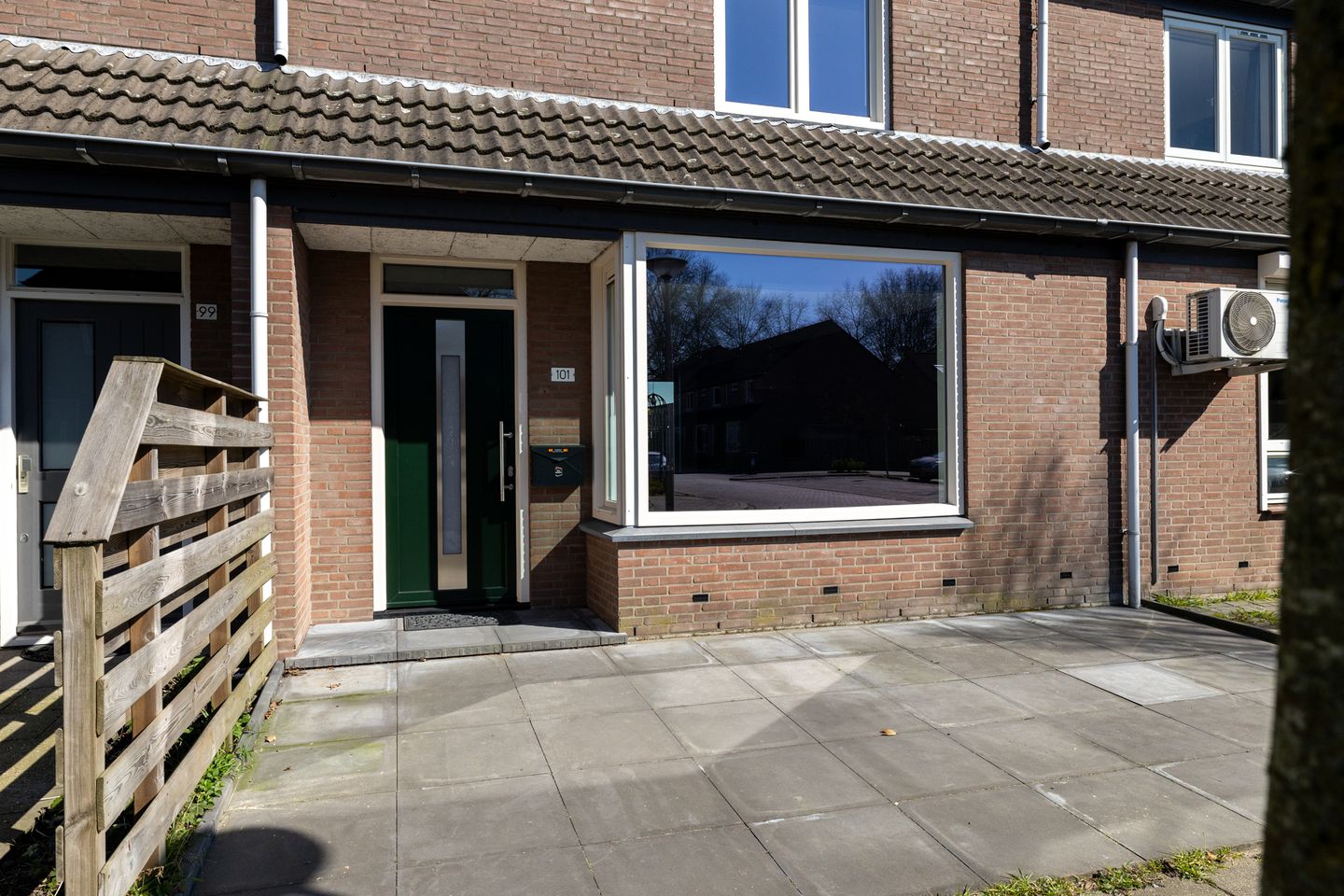 Photo 10 of Zilvermeeuw 101