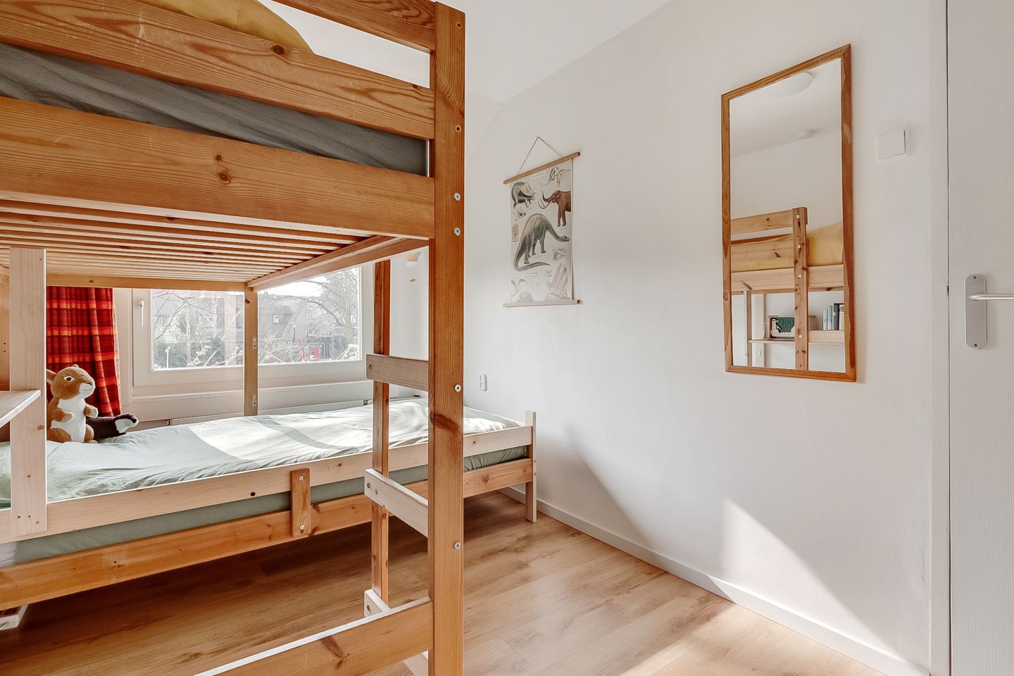 Photo 25 of Werner Helmichstraat 8