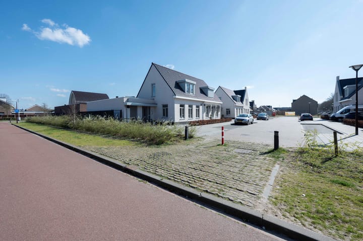 Photo 3 of Bovendonksestraat 74