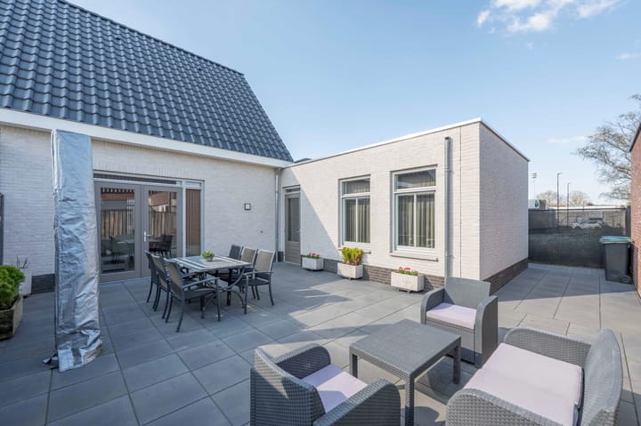 Photo 36 of Bovendonksestraat 74