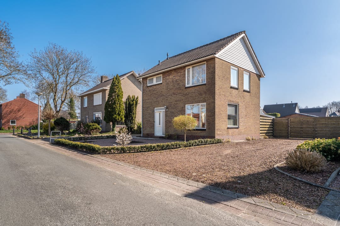 Foto 52 van Julianastraat 17