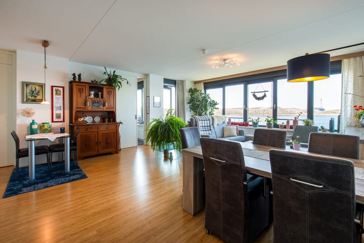 Foto 2 van Krekepad 69