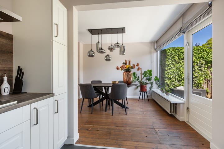 Foto 26 van Esdoornstraat 8