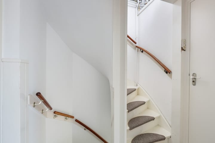 Foto 36 van Esdoornstraat 8