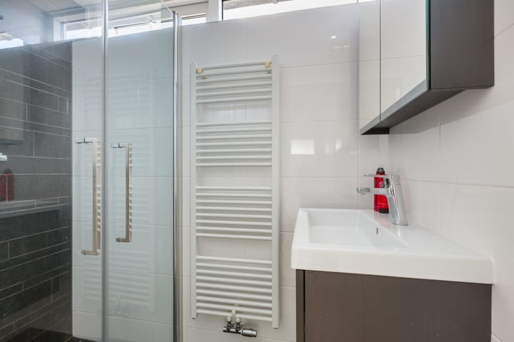 Foto 44 van Esdoornstraat 8