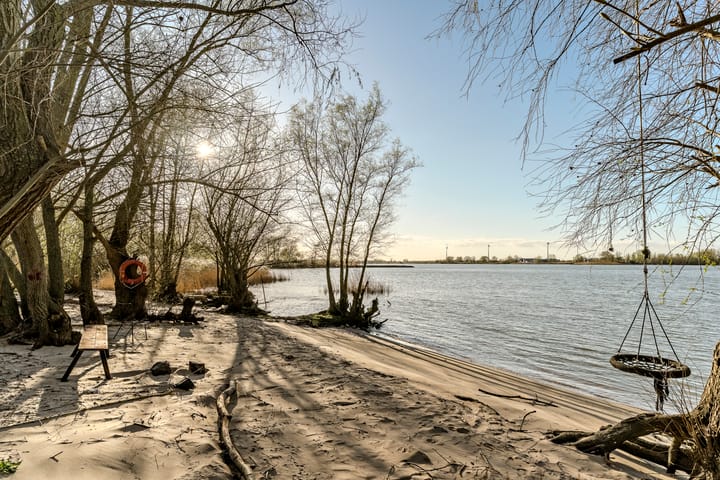 Photo 36 of Kerkeinde 52