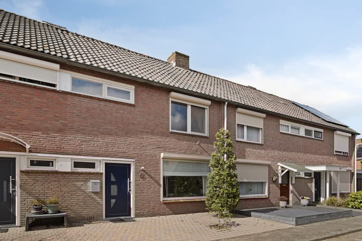 Foto 6 van Dennehoutstraat 6