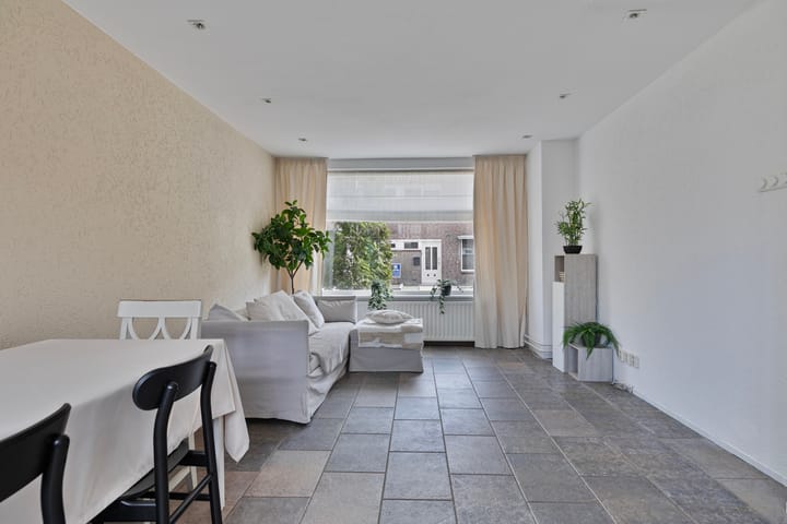 Foto 11 van Dennehoutstraat 6