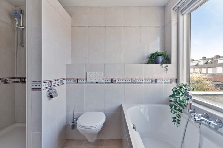 Foto 21 van Dennehoutstraat 6