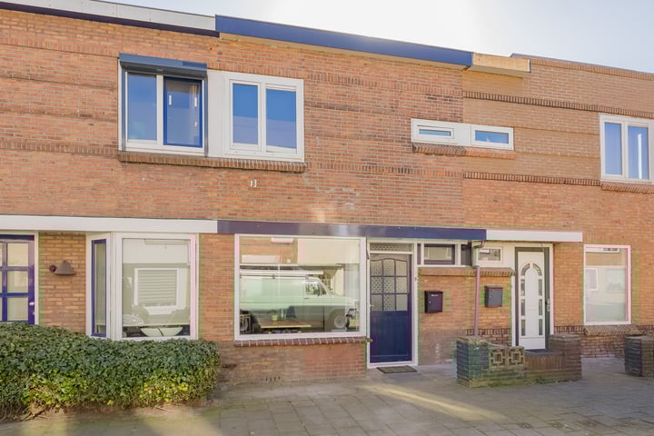 Bekijk foto van Van Wassenaerstraat 52