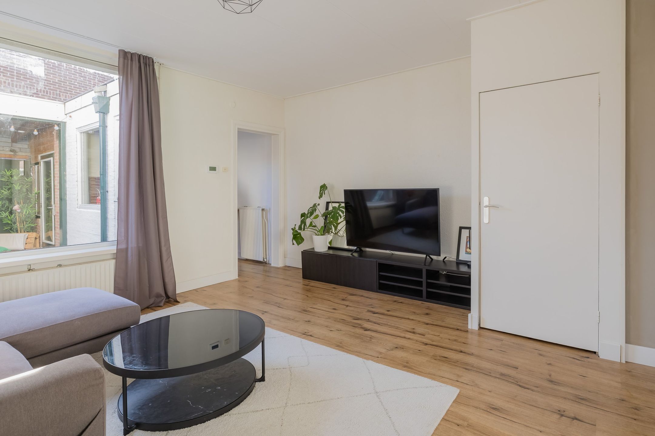 Foto 12 van Van Wassenaerstraat 52