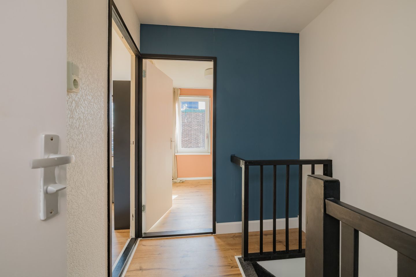 Foto 14 van Van Wassenaerstraat 52