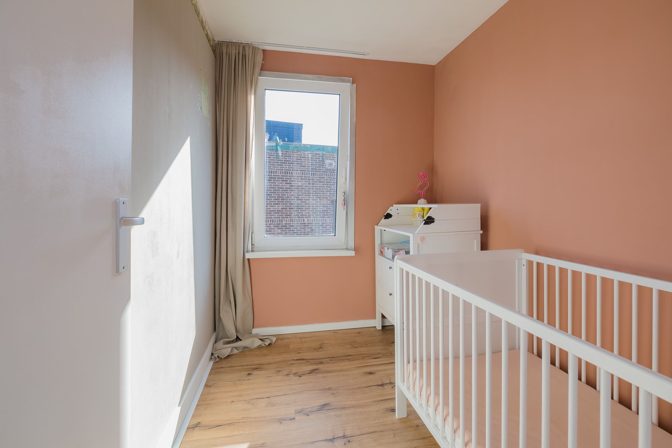 Foto 15 van Van Wassenaerstraat 52