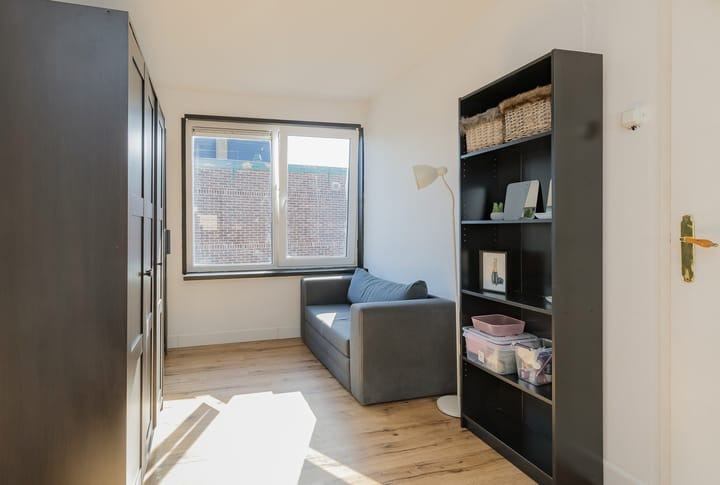 Foto 24 van Van Wassenaerstraat 52