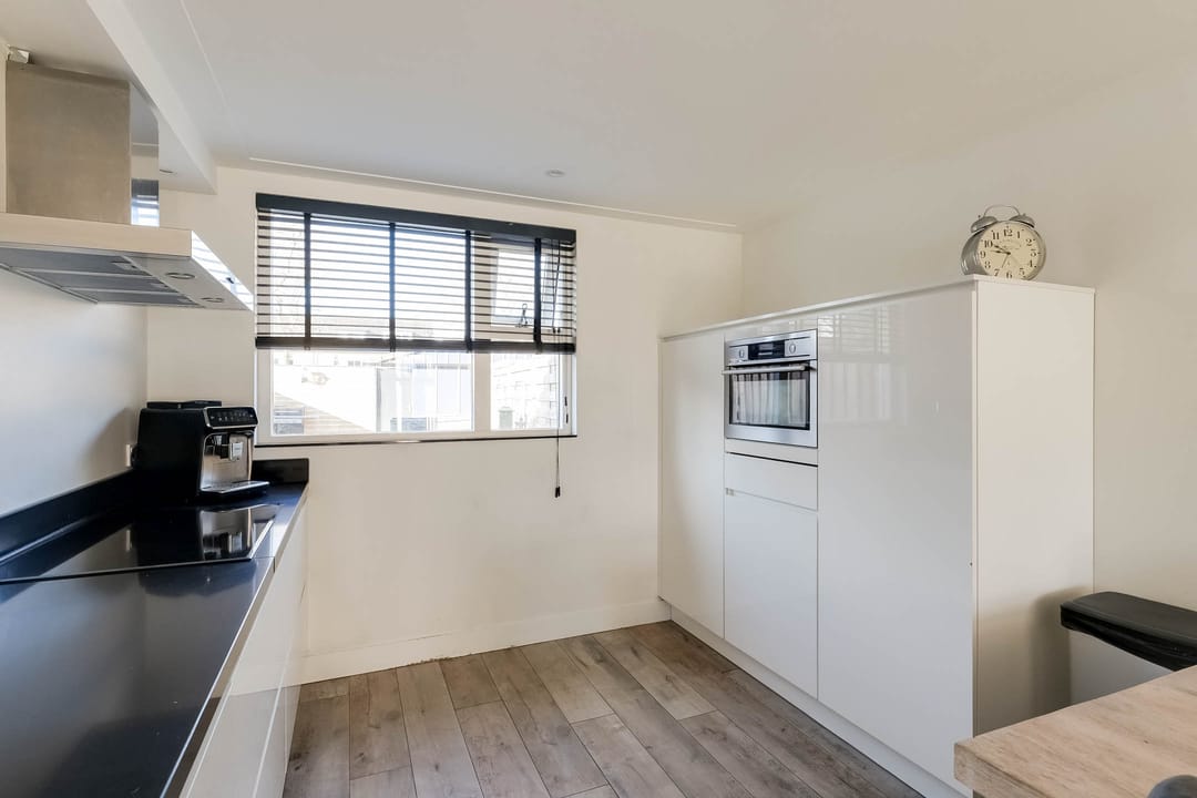 Foto 2 van Lien Gisolfland 6