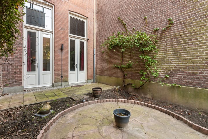 Foto 25 van Voorstraat 406