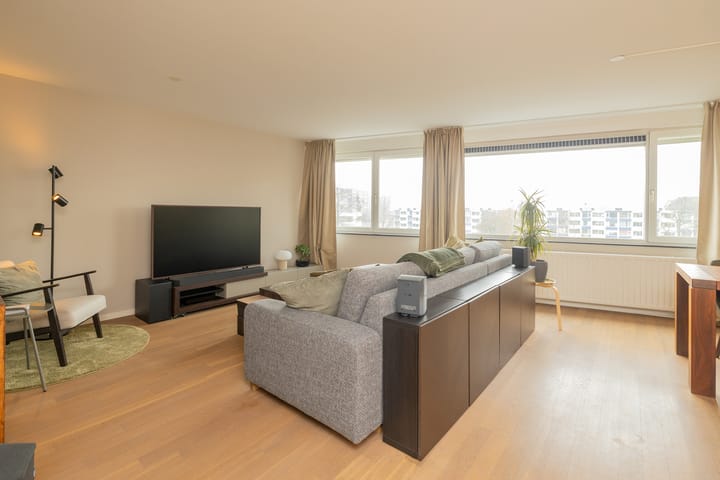 Photo 2 of Thorbeckelaan 9-D