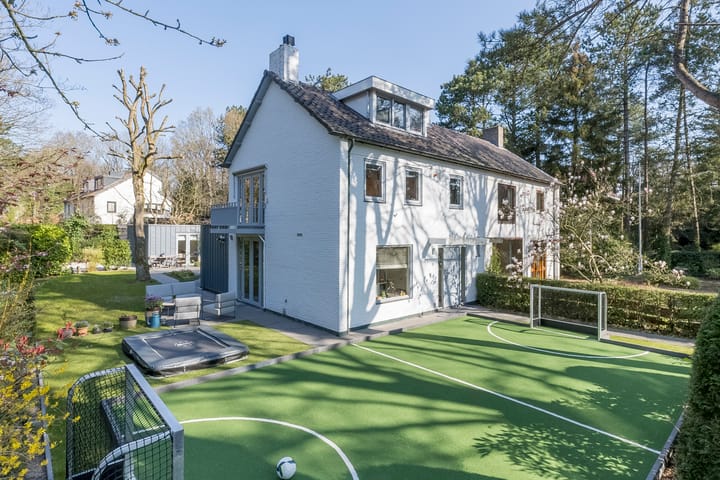 Foto 1 van Juliana van Stolberglaan 37