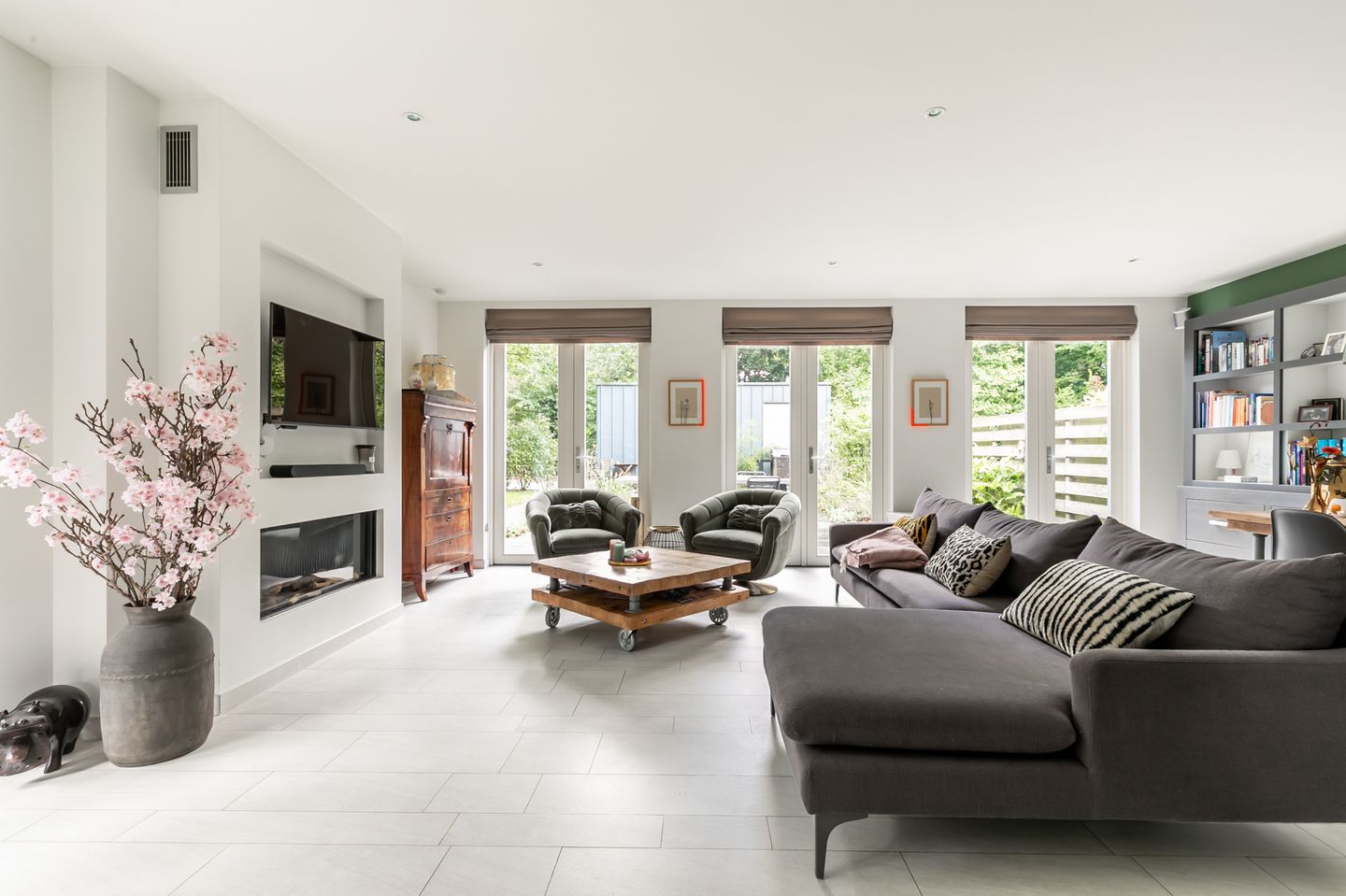 Foto 5 van Juliana van Stolberglaan 37