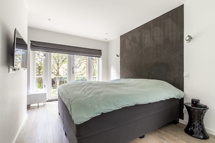 Foto 19 van Juliana van Stolberglaan 37