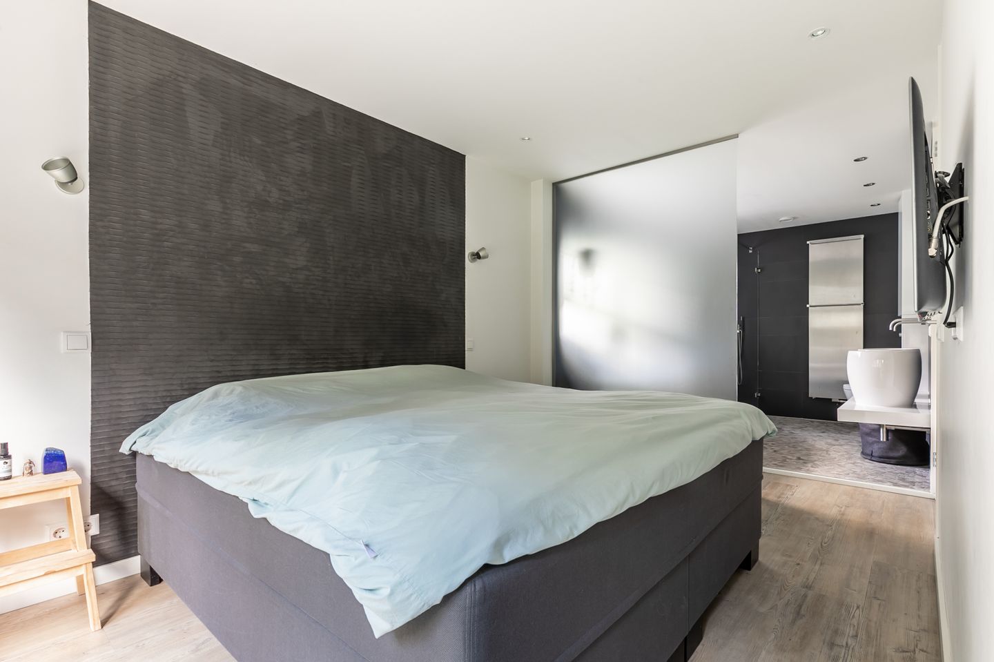 Foto 20 van Juliana van Stolberglaan 37