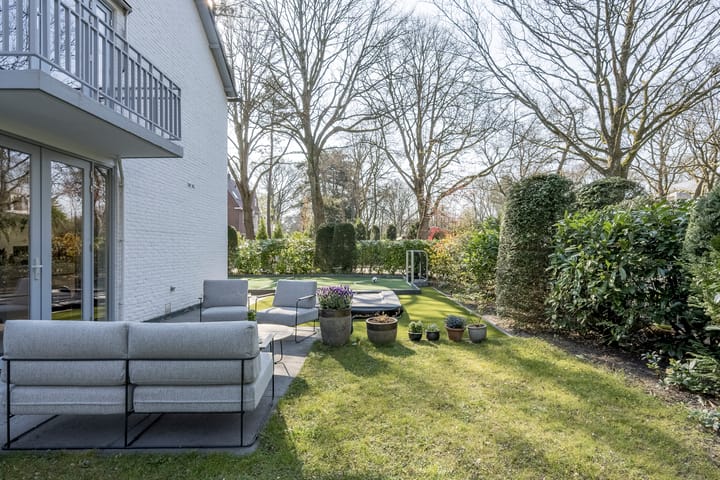 Foto 42 van Juliana van Stolberglaan 37