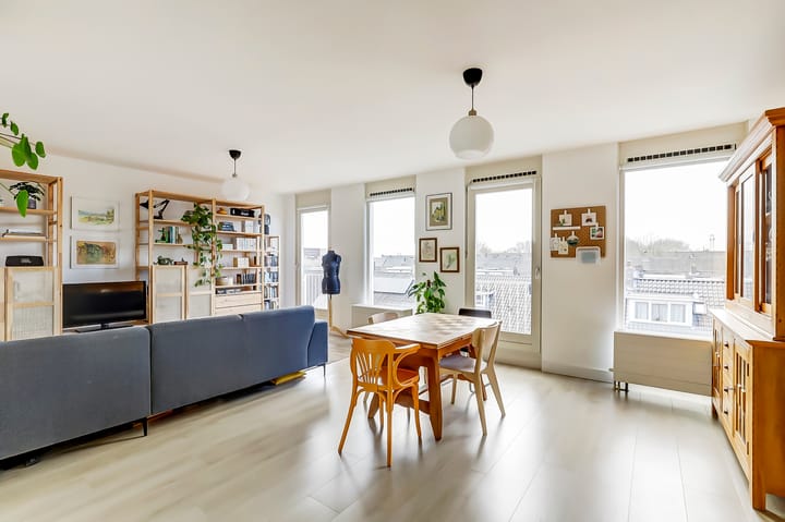 Photo 2 of Johan de Meesterstraat 61