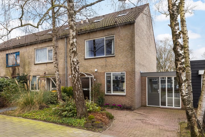 Foto 1 van Rogier van der Weydenlaan 7