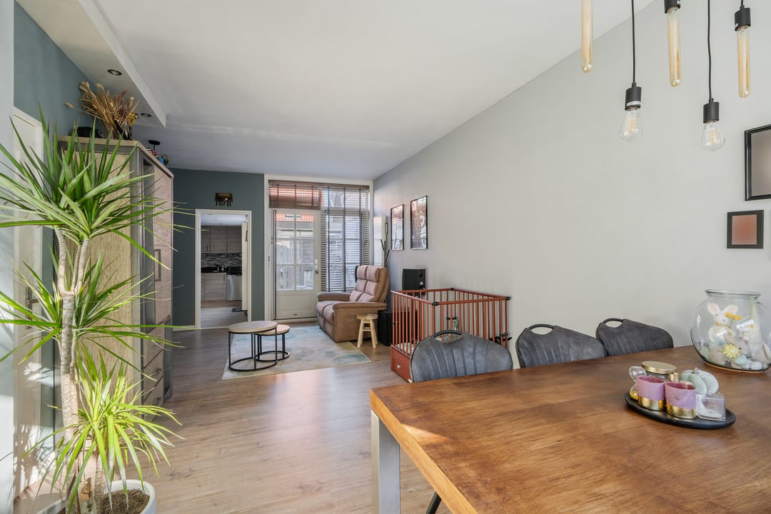 Foto 11 van Mr. de Fremerystraat 20