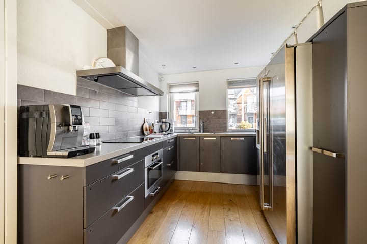 Photo 18 of Cairostraat 8