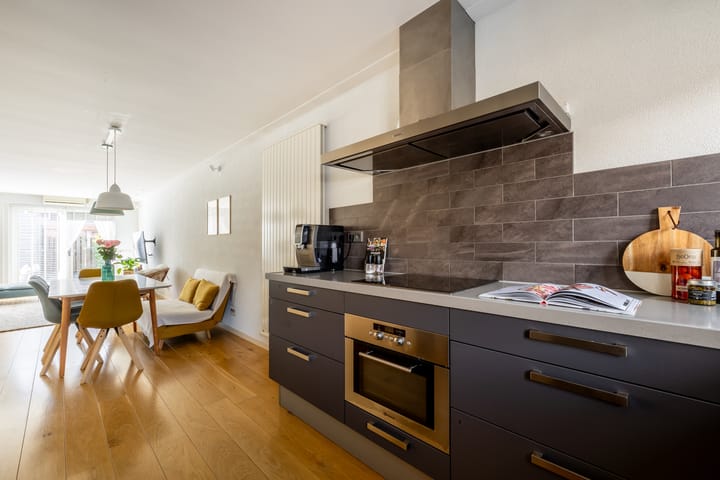 Photo 20 of Cairostraat 8